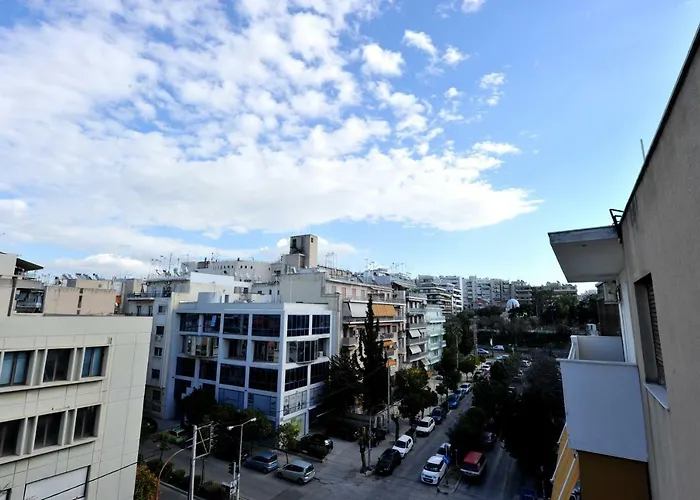 Apartment Near Stavros Niarchos Park & Acropolis